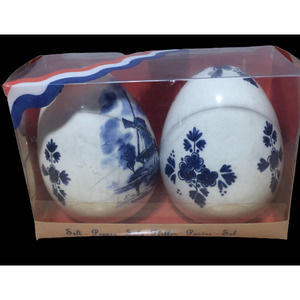 Elesva Delft Blue Holland Windmill Salt and Pepper Shaker NEW